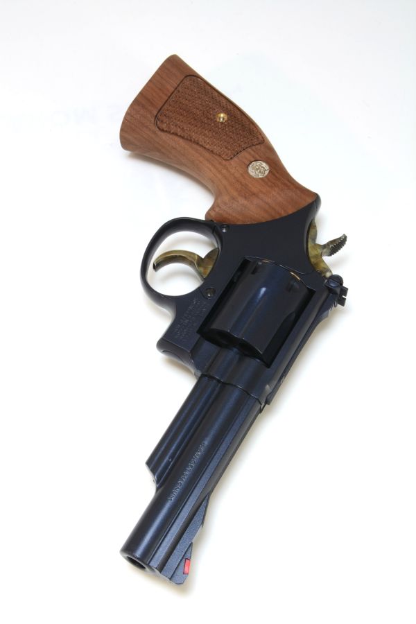 M19・4inブルースチールcustom｜キャロムショット